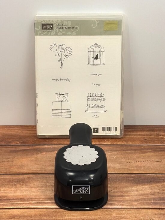 Stampin' Up! Other - BNDL STAMPIN UP 119125 HAPPY MOMENTS STAMP SET& 119834 SCALLOP CIRCLE PUNCH 13/4